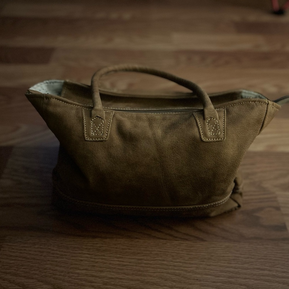 Brown medium size Myra bag